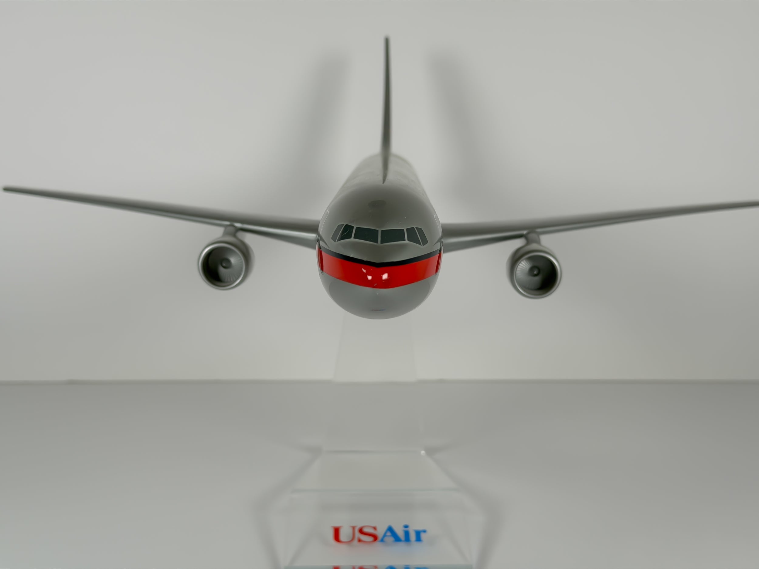 1:100 USAir Boeing 767-300 - Red/Blue | PACMIN