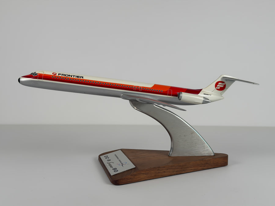 1:200 Frontier McDonnell Douglas MD-80 (N9801F) - Fontier - Saul Bass | PACMIN