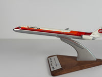 1:200 Frontier McDonnell Douglas MD-80 (N9801F) - Fontier - Saul Bass | PACMIN