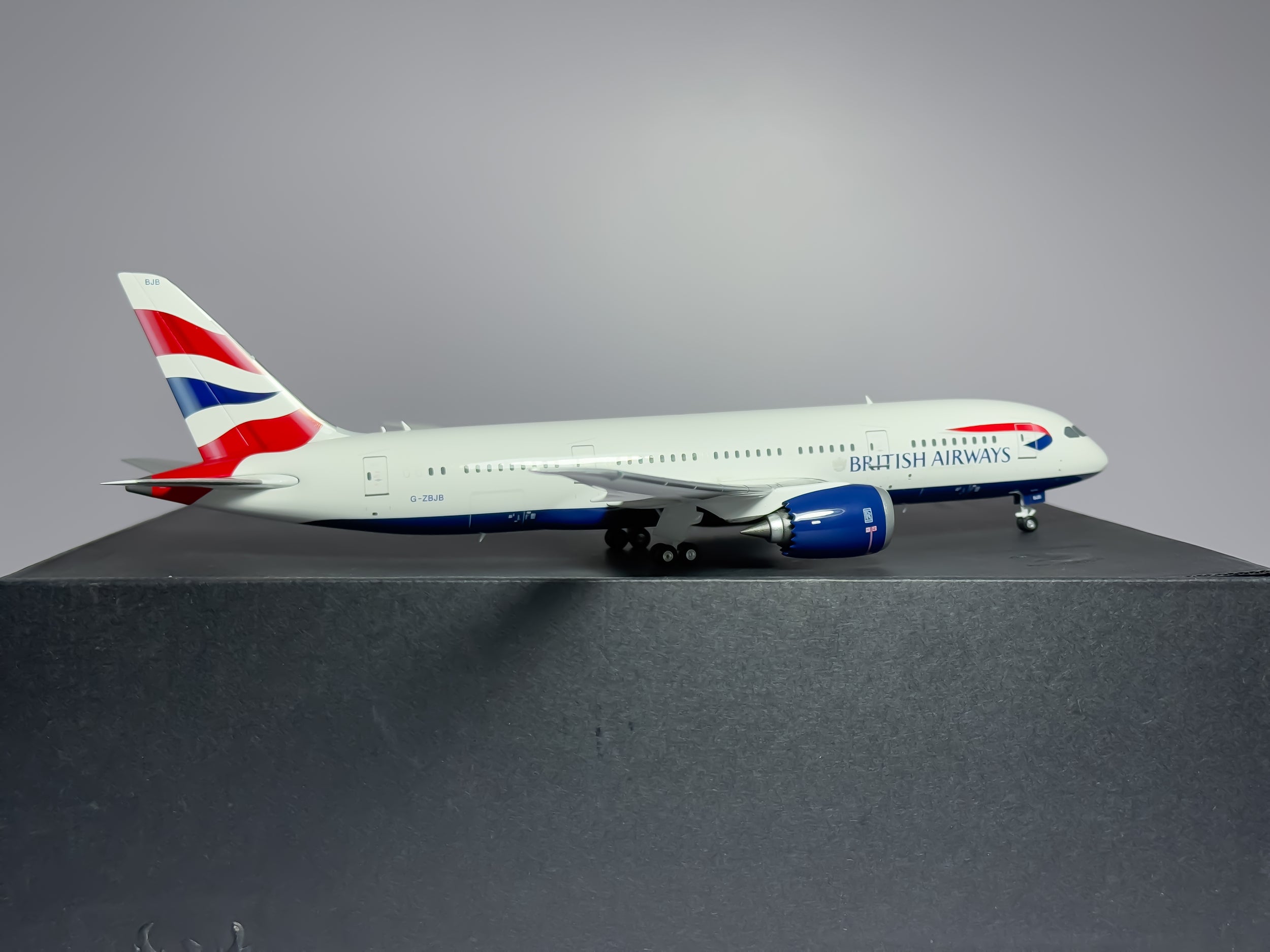 British Airways Boeing 787-8 1:200 Phoenix G-ZBJB (PH220091)