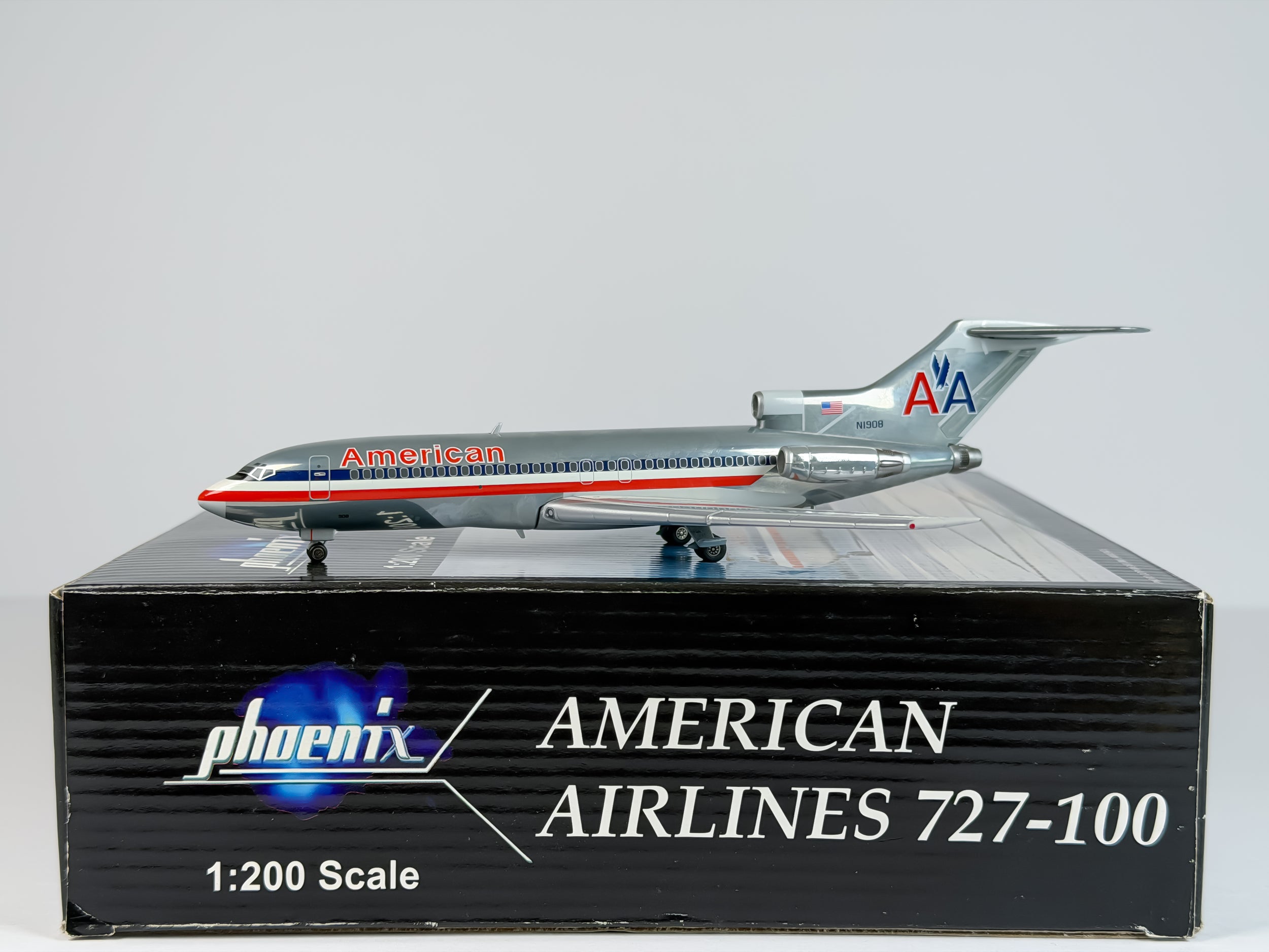 American Airlines Boeing 727-100 1:200 Phoenix N1908 (PH2AAL002)