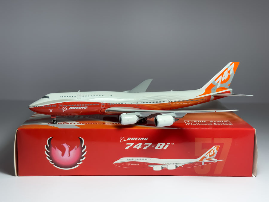 Boeing House Boeing 747-8i 1:400 Phoenix N6067E (PH2N6067E)