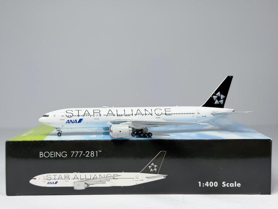 All Nippon Airways (ANA) Boeing 777-200 1:400 Phoenix Models JA712A (PH404384)