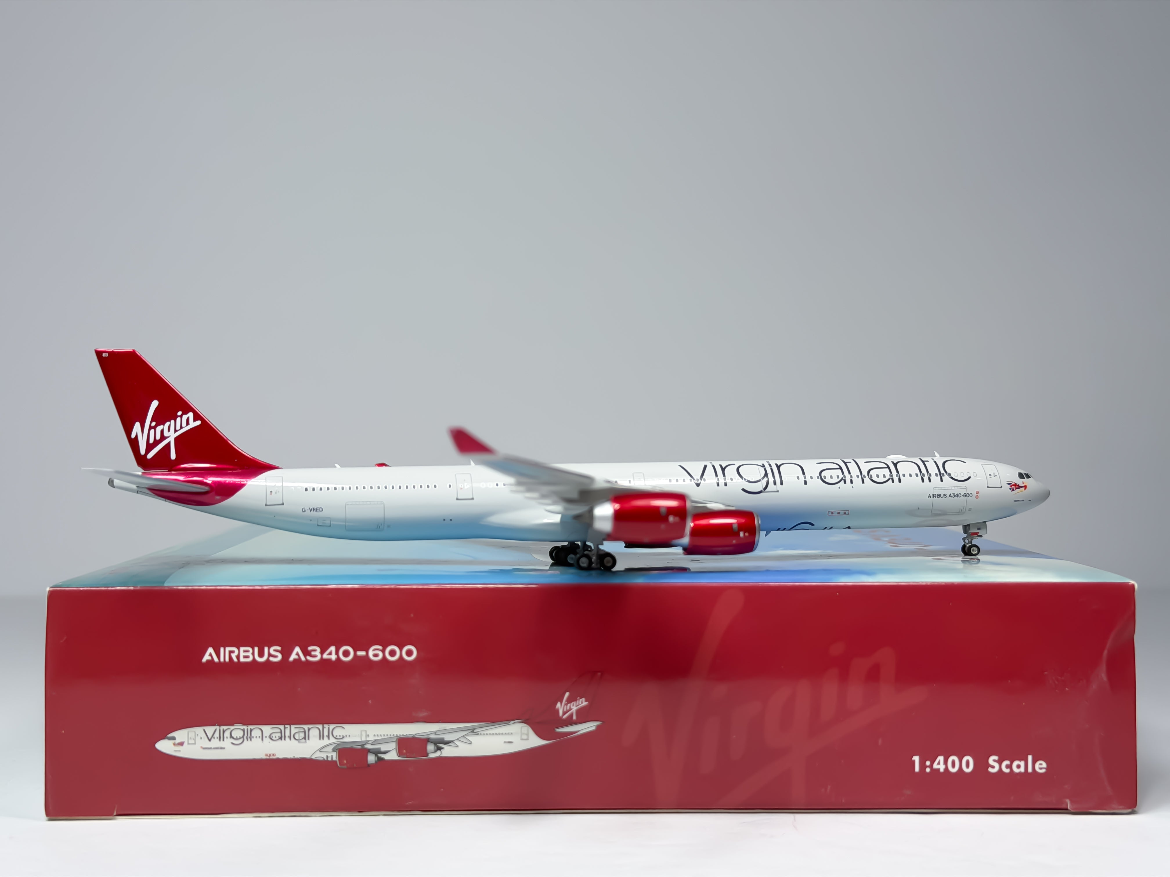 Virgin Atlantic Airbus A340-600 1:400 Phoenix Models G-VRED (PH404389)