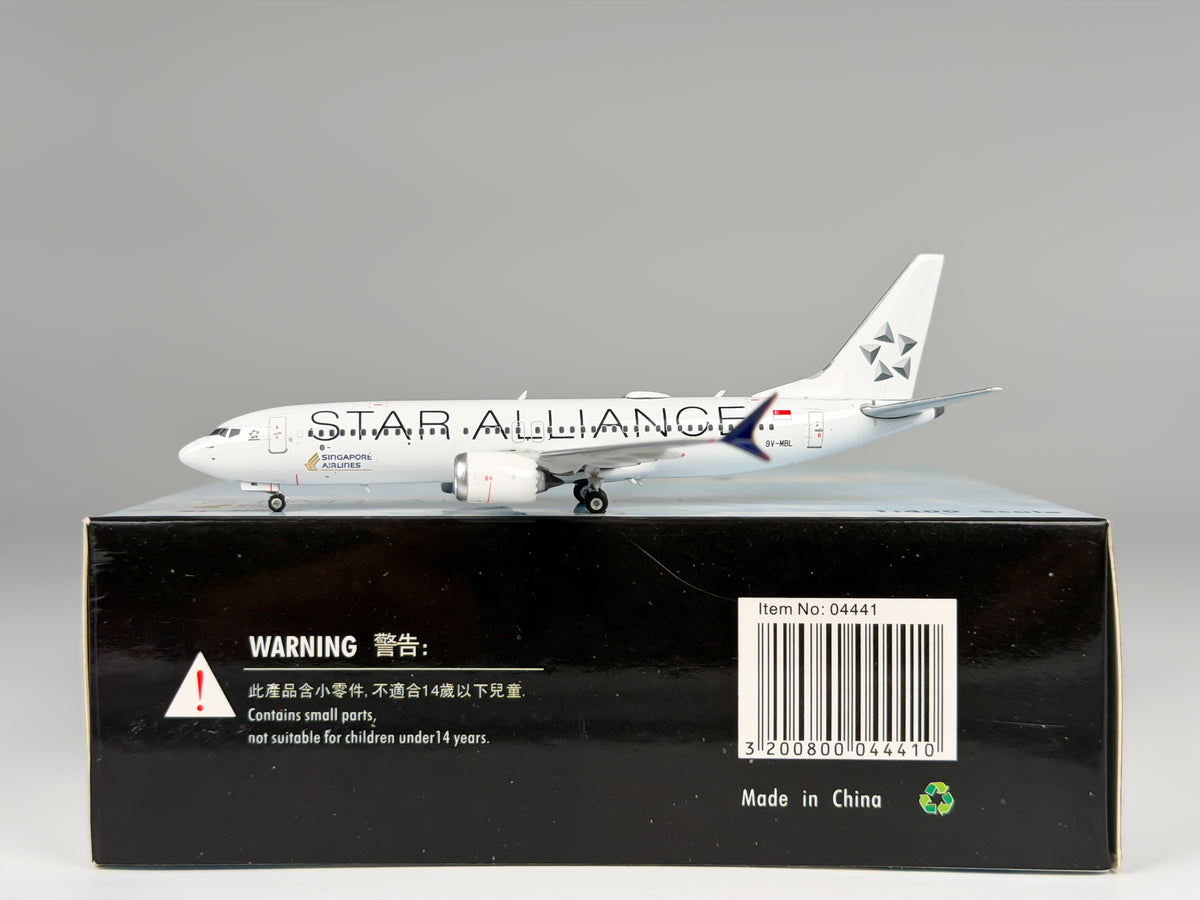 Singapore Airlines Boeing 737 MAX 8 1:400 Phoenix 9V-MBL (PH404441)