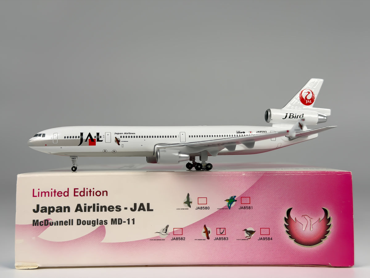 Japan Airlines (JAL) McDonnell Douglas MD-11 1:400 Phoenix JA8583 (PH410074D)