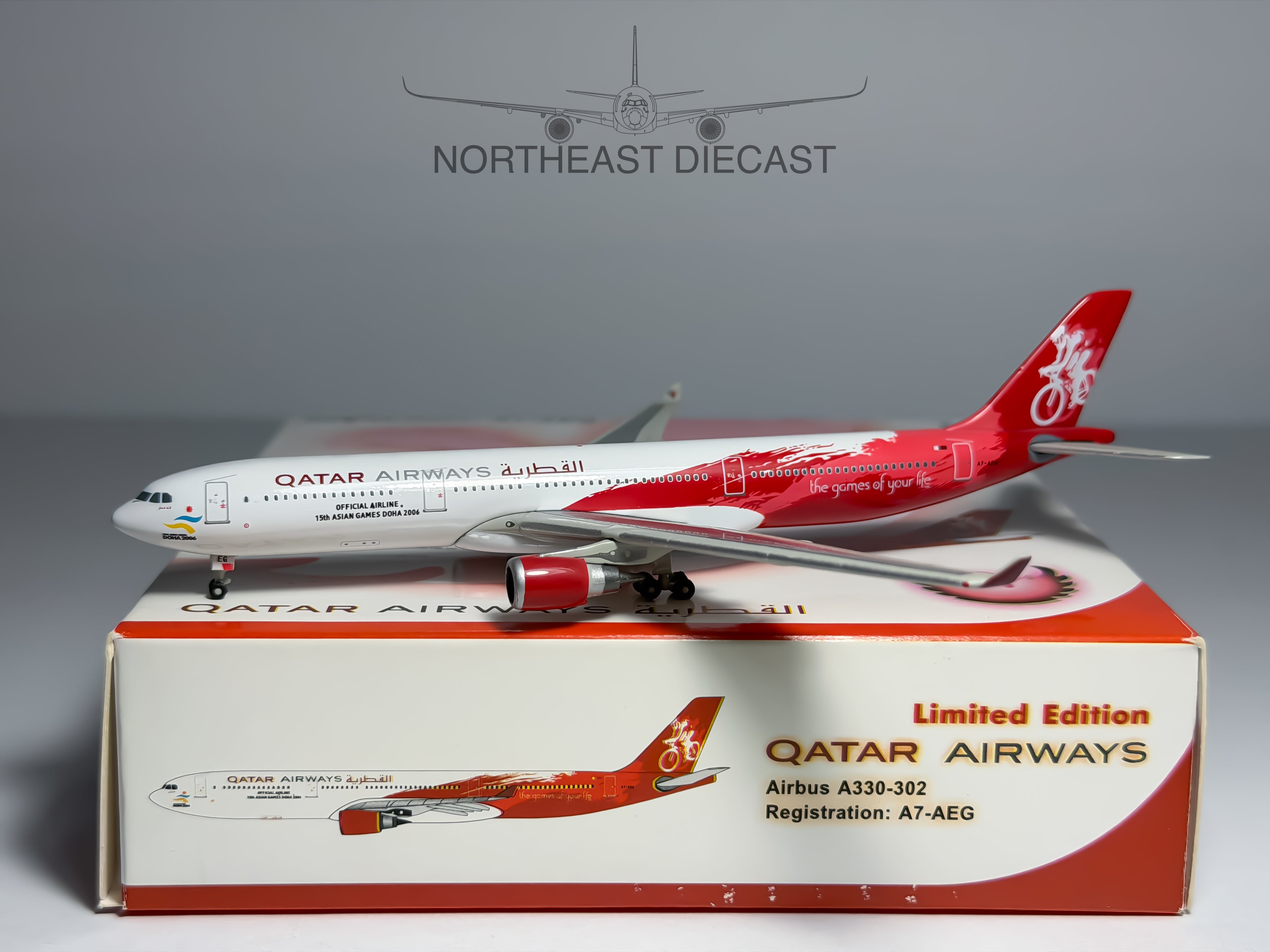 Qatar Airways Airbus A330-300 1:400 Phoenix A7-AEG (PH410103)