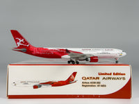 Qatar Airways Airbus A330-300 1:400 Phoenix A7-AEG (PH410103)
