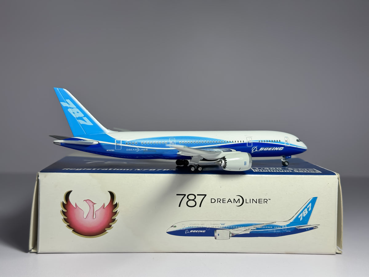Boeing House Boeing 787-8 1:400 Phoenix N787BA ( PH410187)