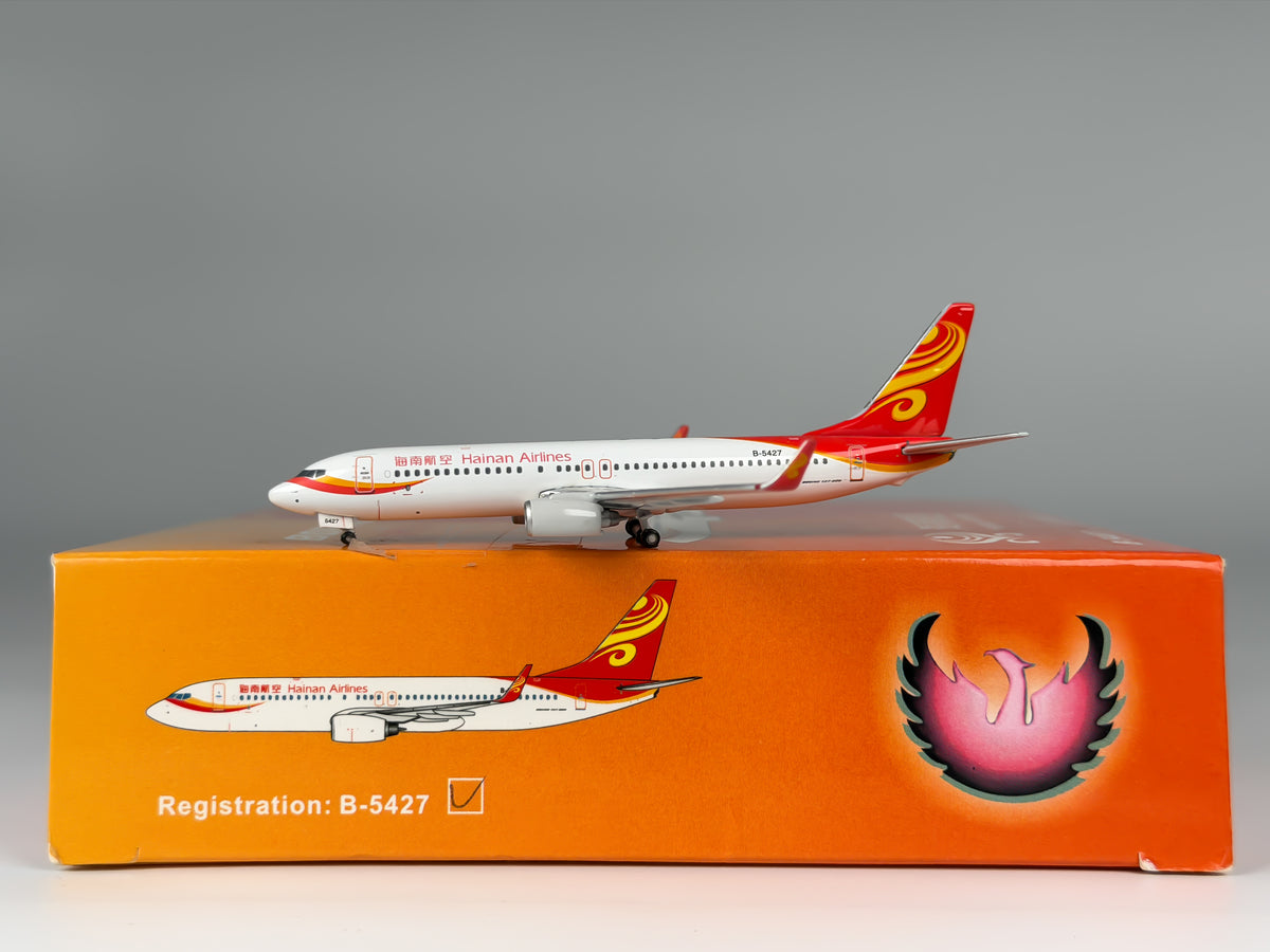 Hanian Airlines Boeing 737-800 1:400 Phoenix B-5427 (PH410361A)