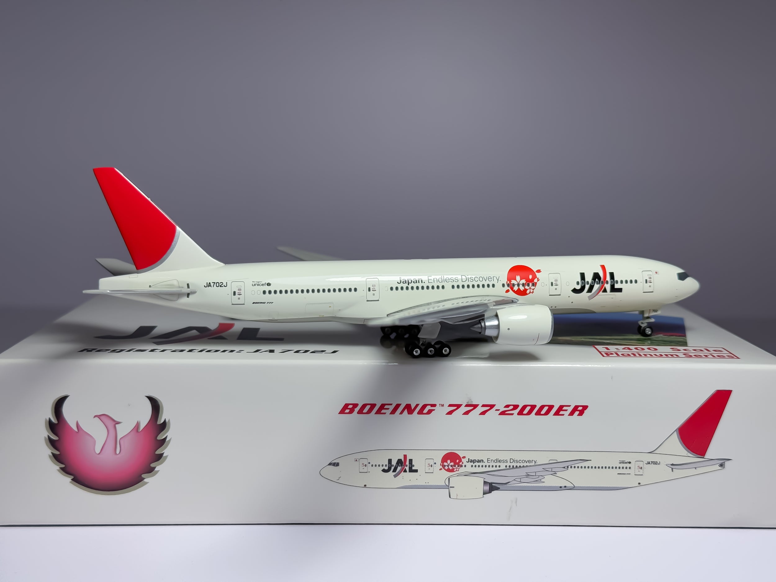 Japan Airlines Cargo (JAL) Boeing 777-200 1:400 Phoenix JA702J (PH410520)