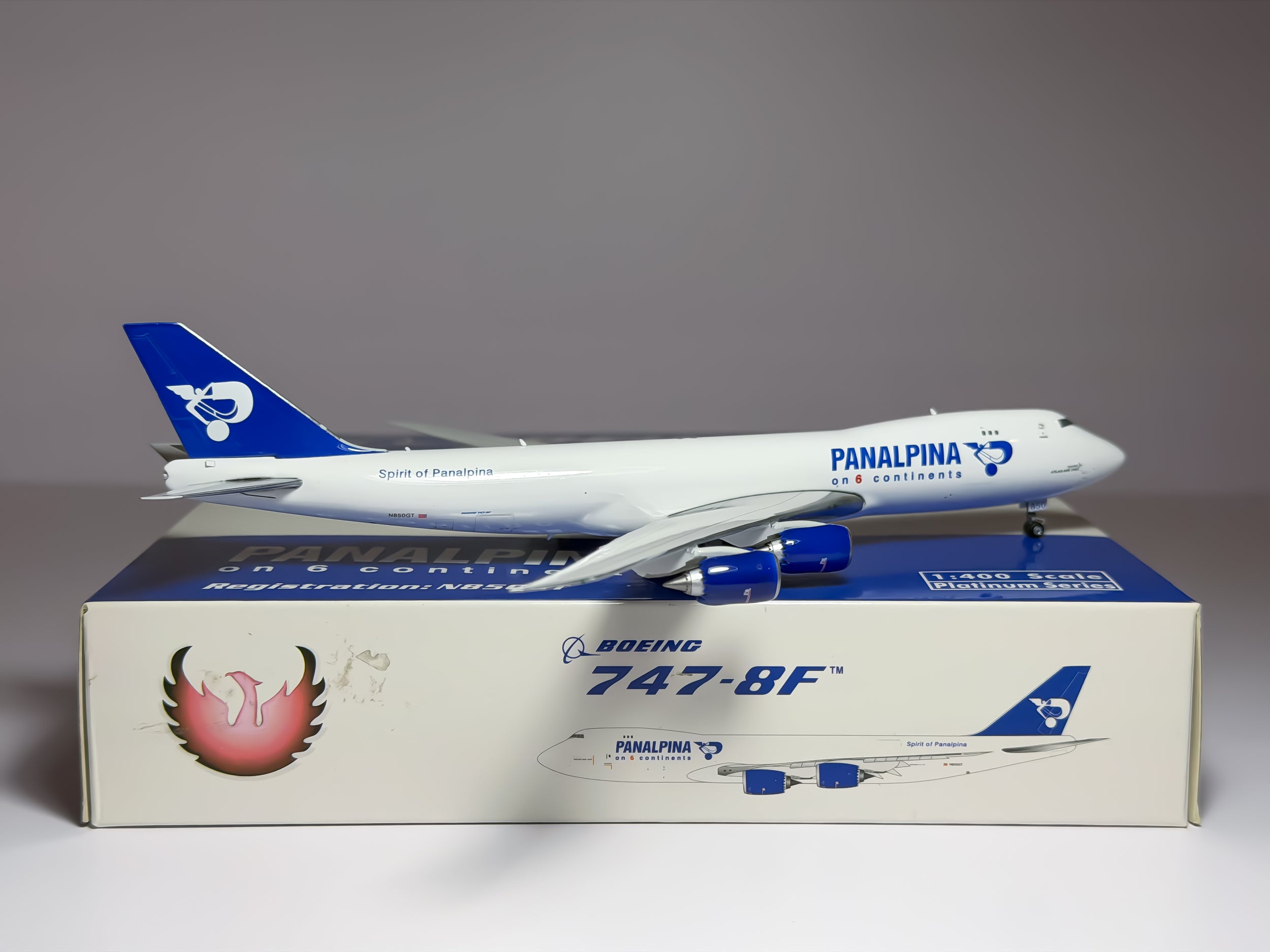 Atlas Air Boeing 747-8F 1:400 Phoenix N850GT (PH410682)