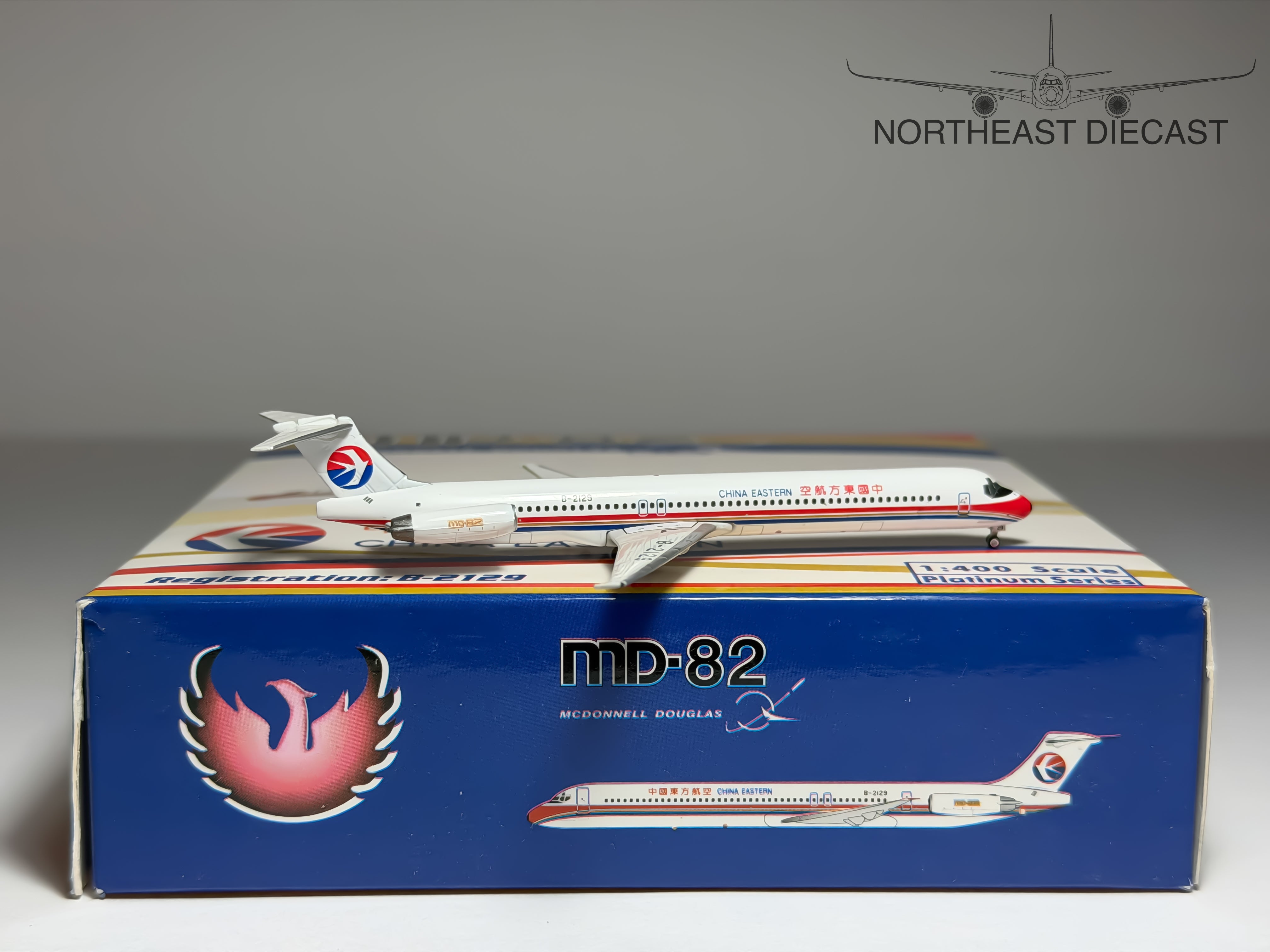 China Eastern McDonnell Douglas MD-82 1:400 Phoenix B-2129 (PH410895)