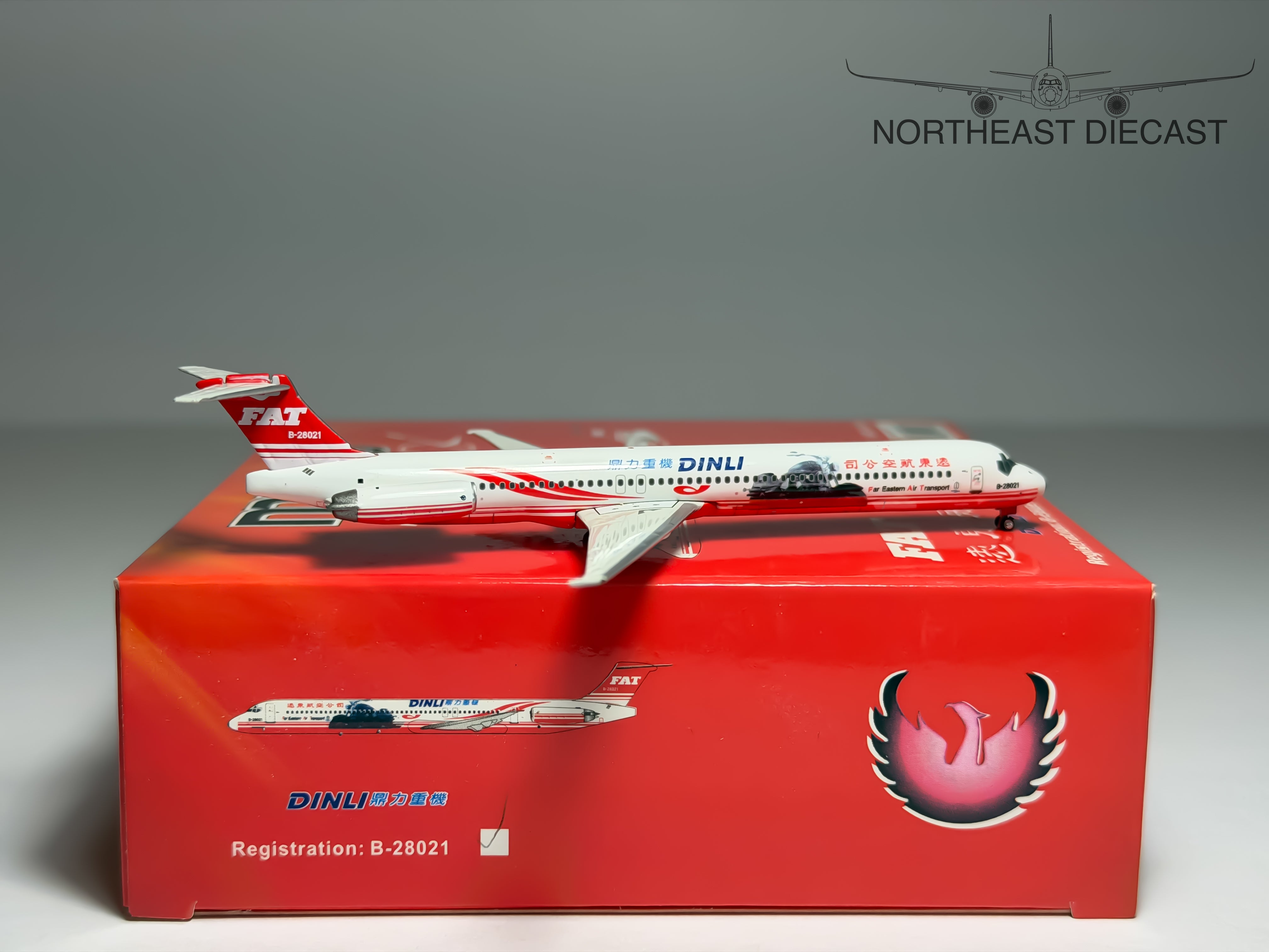 Far Eastern Air Transport McDonnell Douglas MD-82 1:400 Phoenix B-28021 (PH410932)
