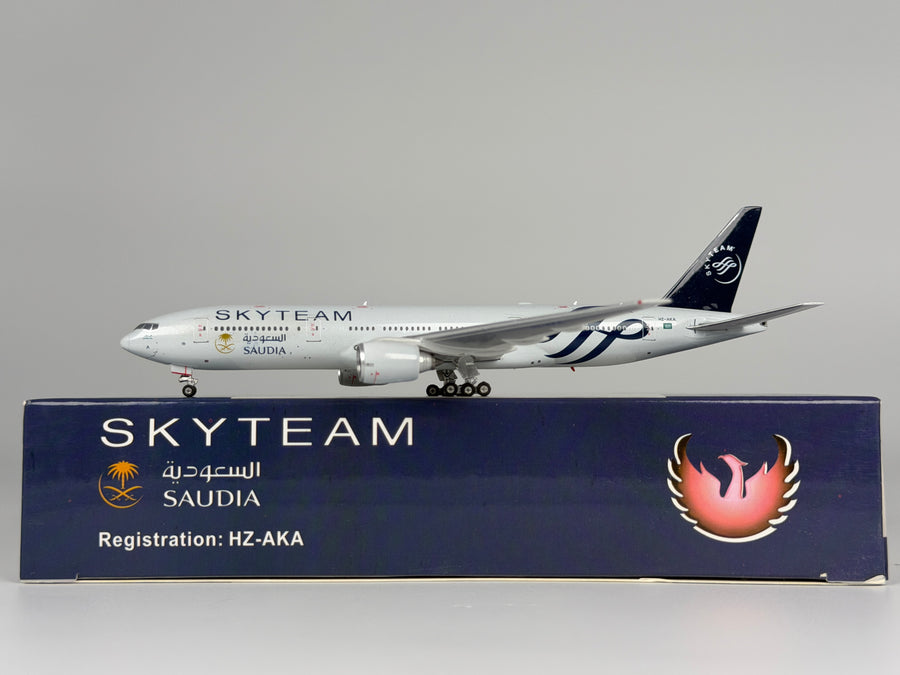 Saudia Boeing 777-200 1:400 Phoenix HZ-AKA (PH411044)