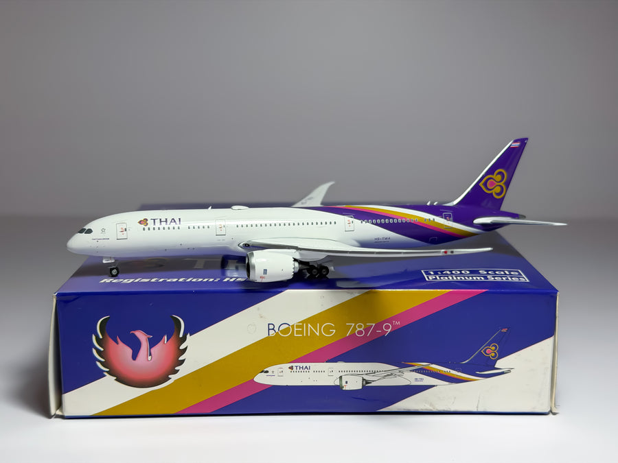 Thai Airways Boeing 787-9 1:400 Phoenix HS-TWA (PH411405)