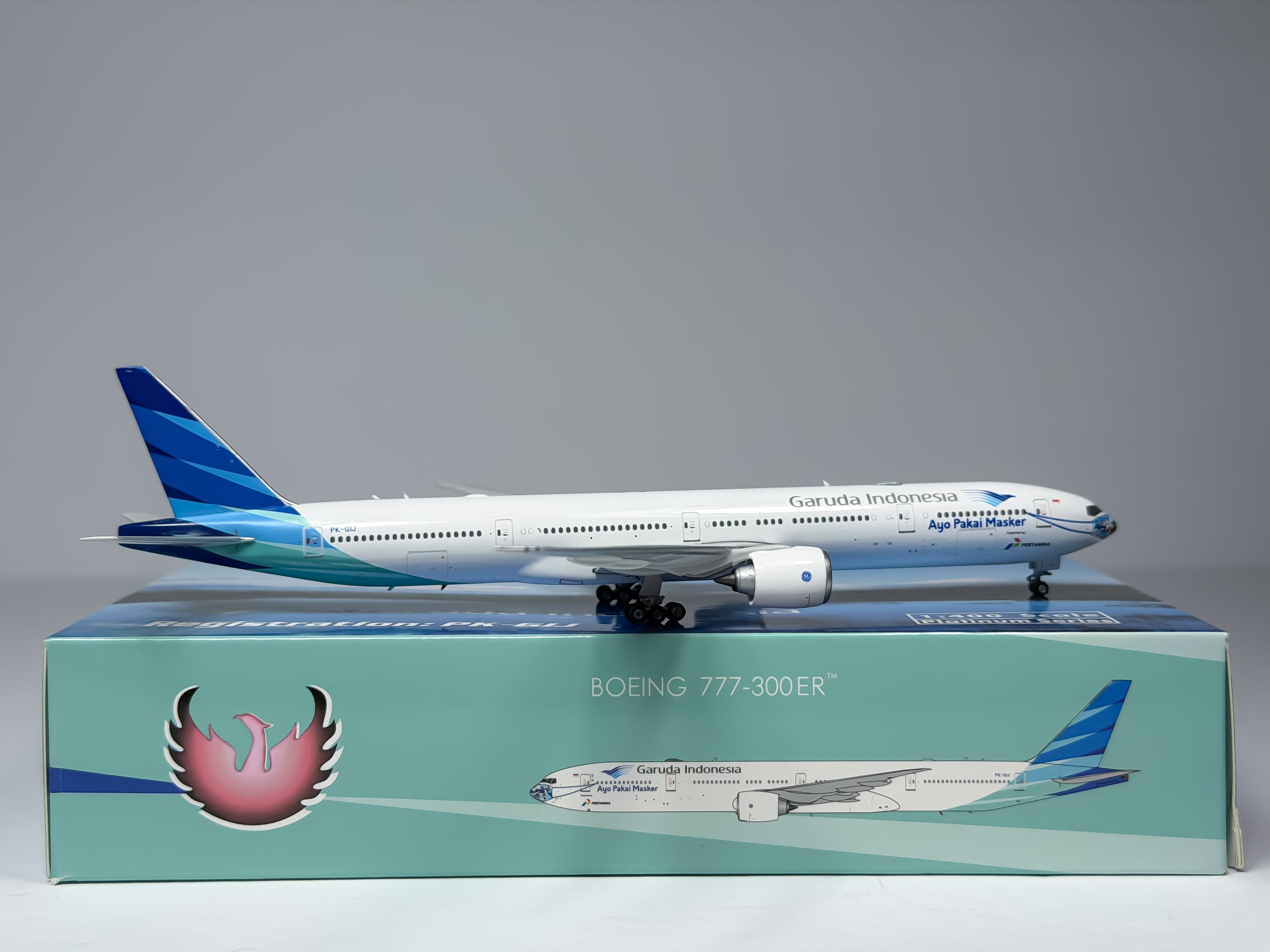 Garuda Indonesia Boeing 777-300ER 1:400 Phoenix Models PK-GIJ (PH411683)
