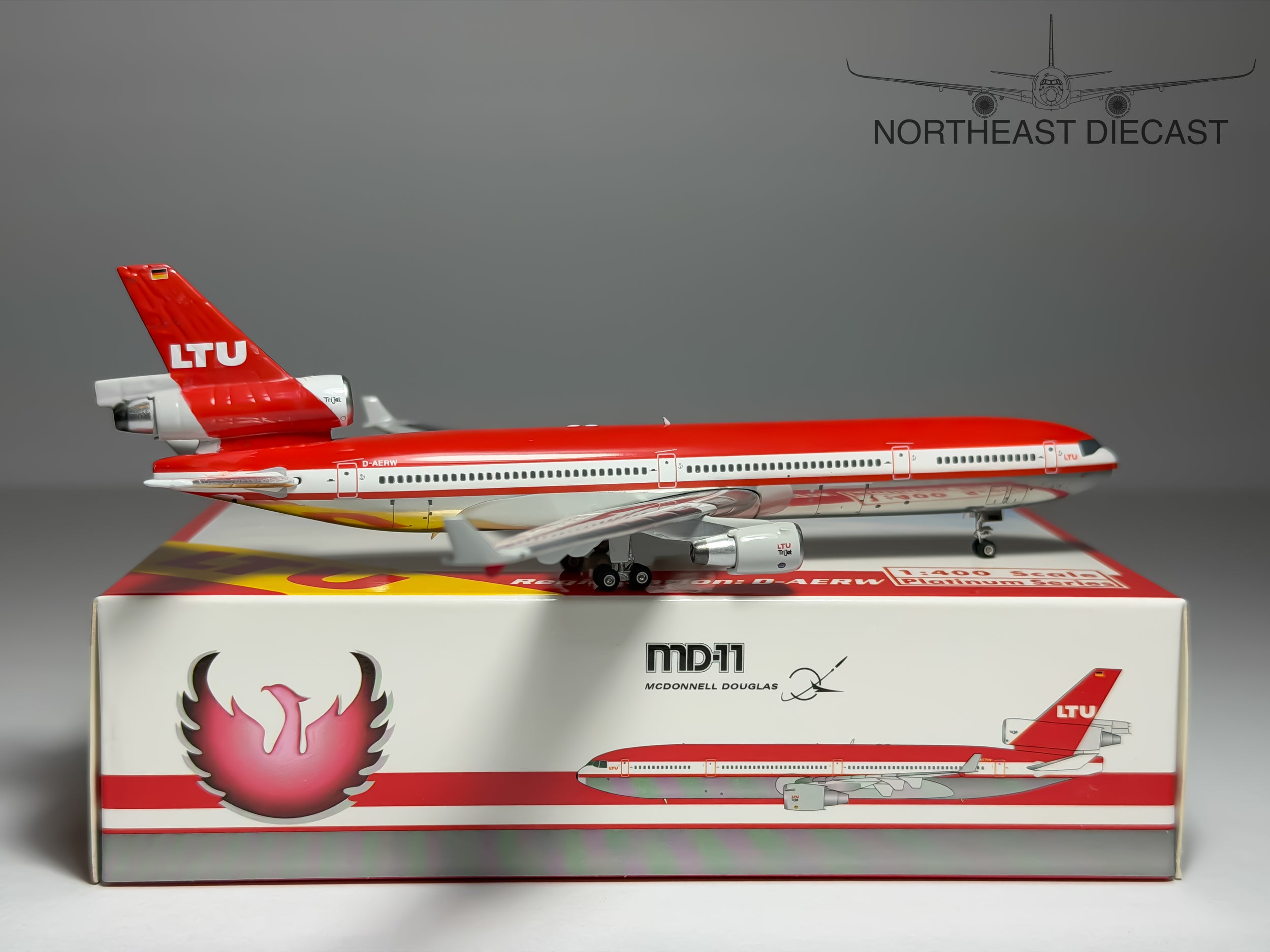 LTU McDonnell Douglas MD-11 1:400 Phoenix D-AERW (PH411874)