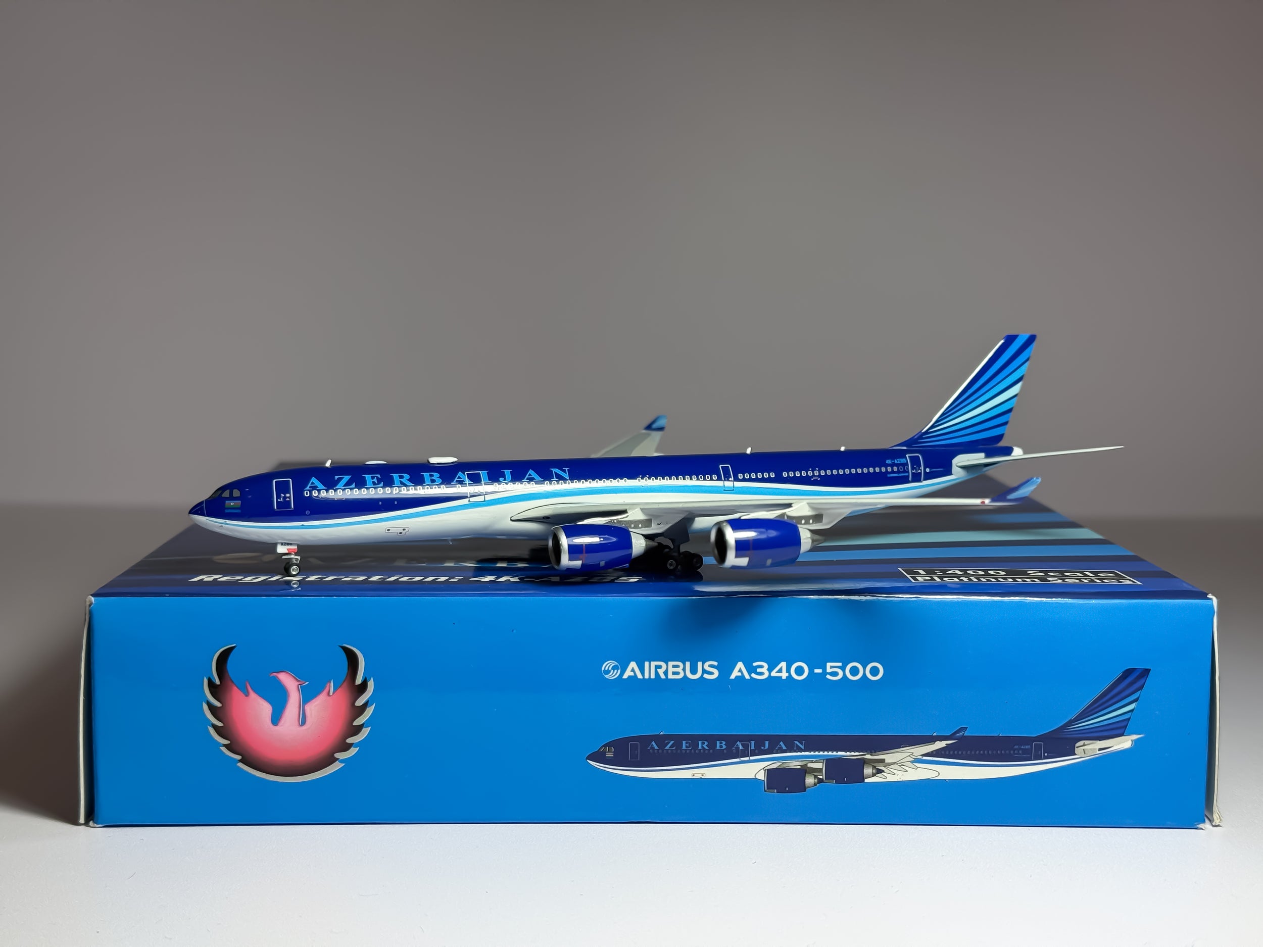 Azerbaijan Airlines Airbus A340-500 1:400 Phoenix 4K-AZ85 (PH4AHY127)
