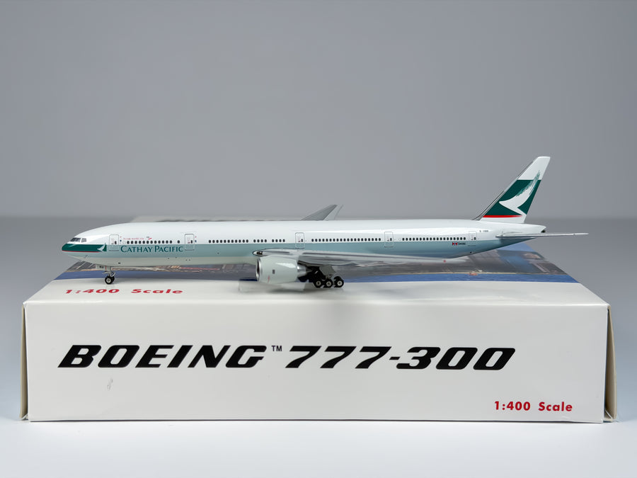 Cathay Pacific Boeing 777-300 1:400 Phoenix B-HNH (PH4CPABHNH)