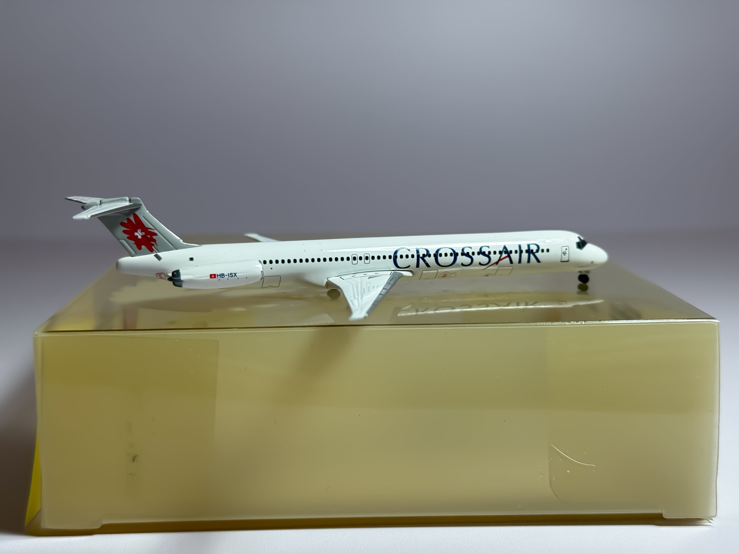Crossair McDonnell Douglas MD-80 1:400 Phoenix HB-ISX (PH4CRX037)
