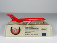 New York Air Douglas DC-9-30 1:400 Phoenix N556NY (PH4NYA039)