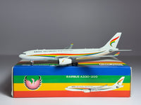 Tibet Airways Airbus A330-200 1:400 Phoenix B-8420 (PH4TBA1486)