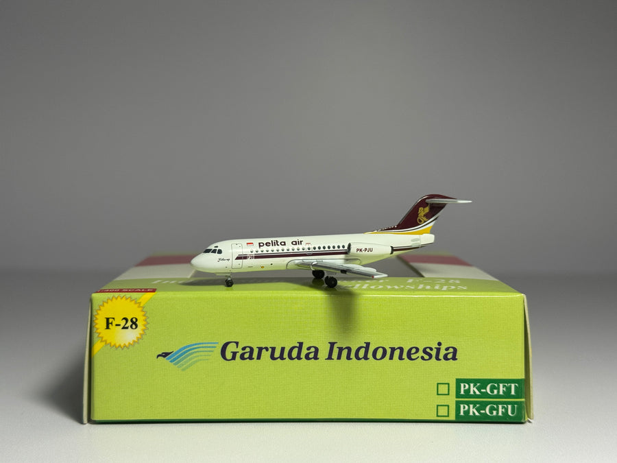 Aeroclassics 1:400 Pelita Air Fokker F-28 PK-PJU NMPKPJU