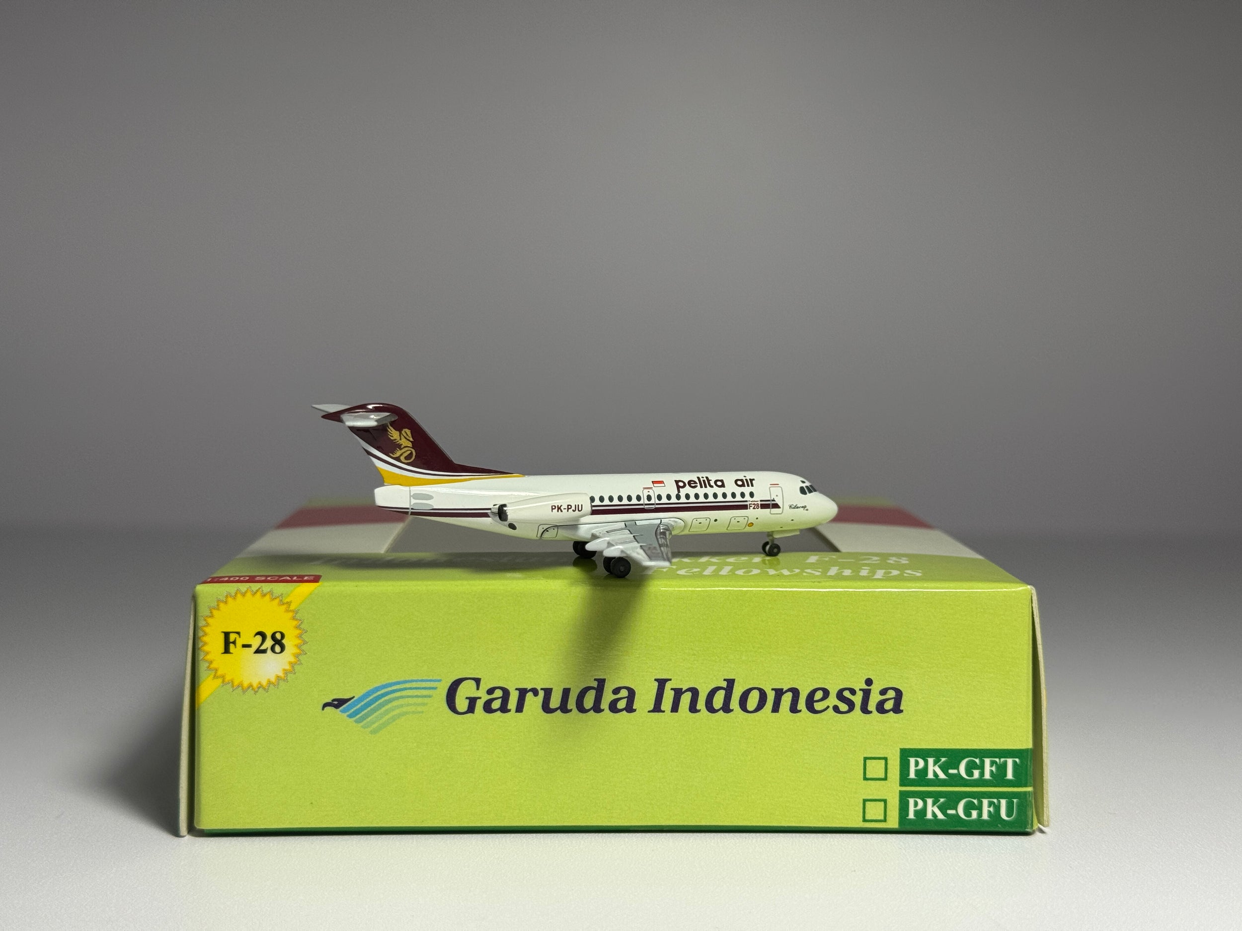 Aeroclassics 1:400 Pelita Air Fokker F-28 PK-PJU NMPKPJU