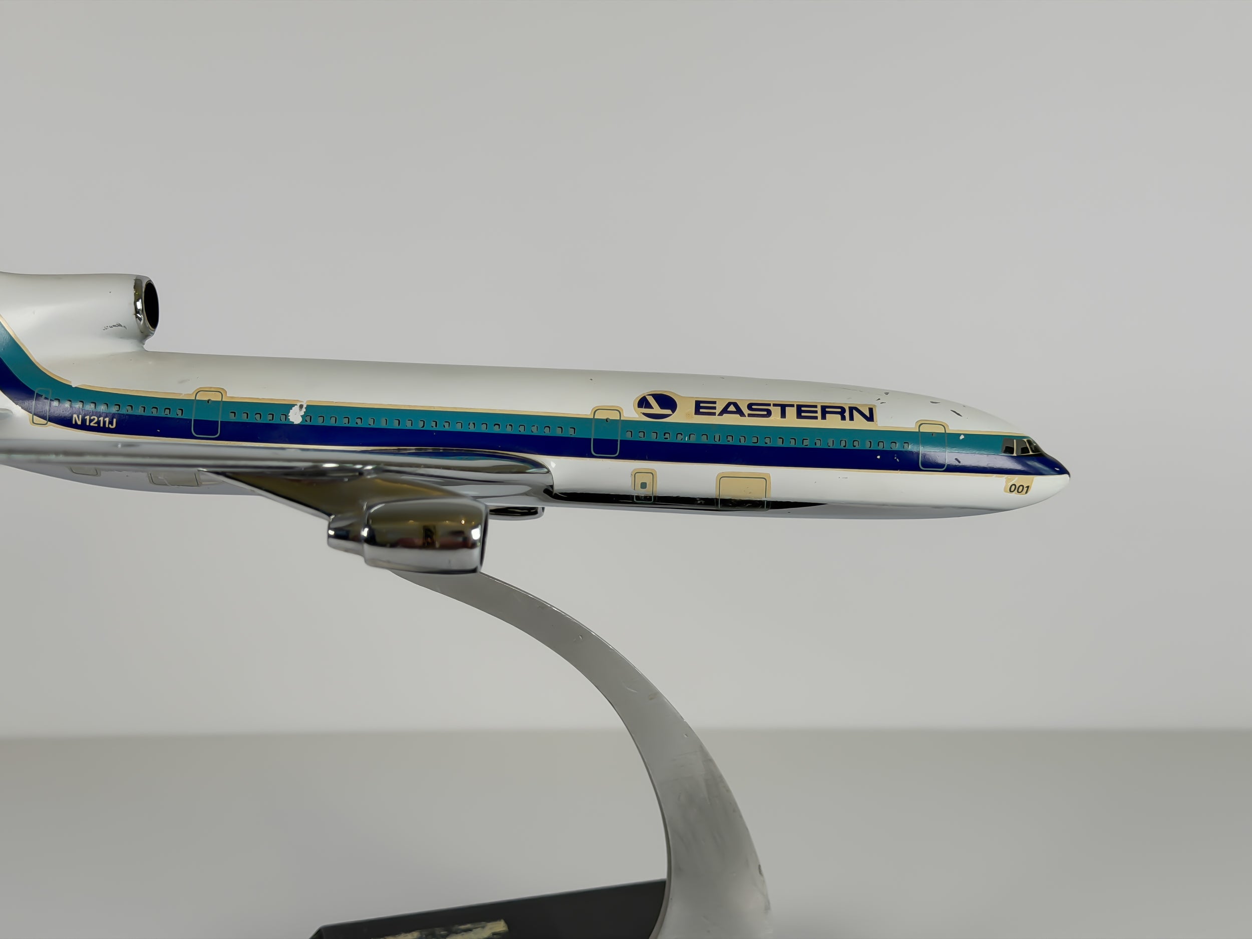 1:200 Eastern Air Lines Lockheed L-1011 (N1211J) - White Hockey Stick | Precise Models