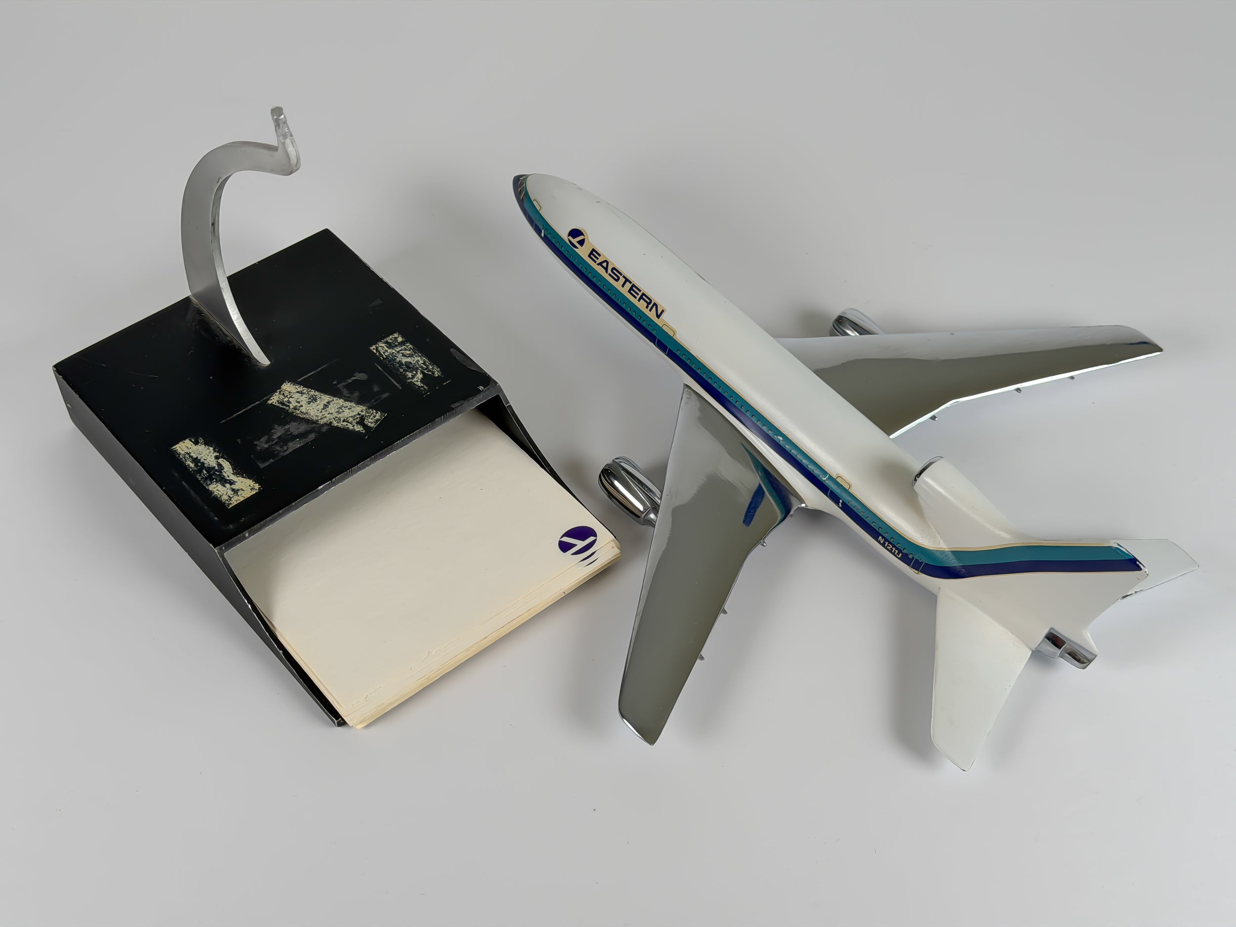 1:200 Eastern Air Lines Lockheed L-1011 (N1211J) - White Hockey Stick | Precise Models