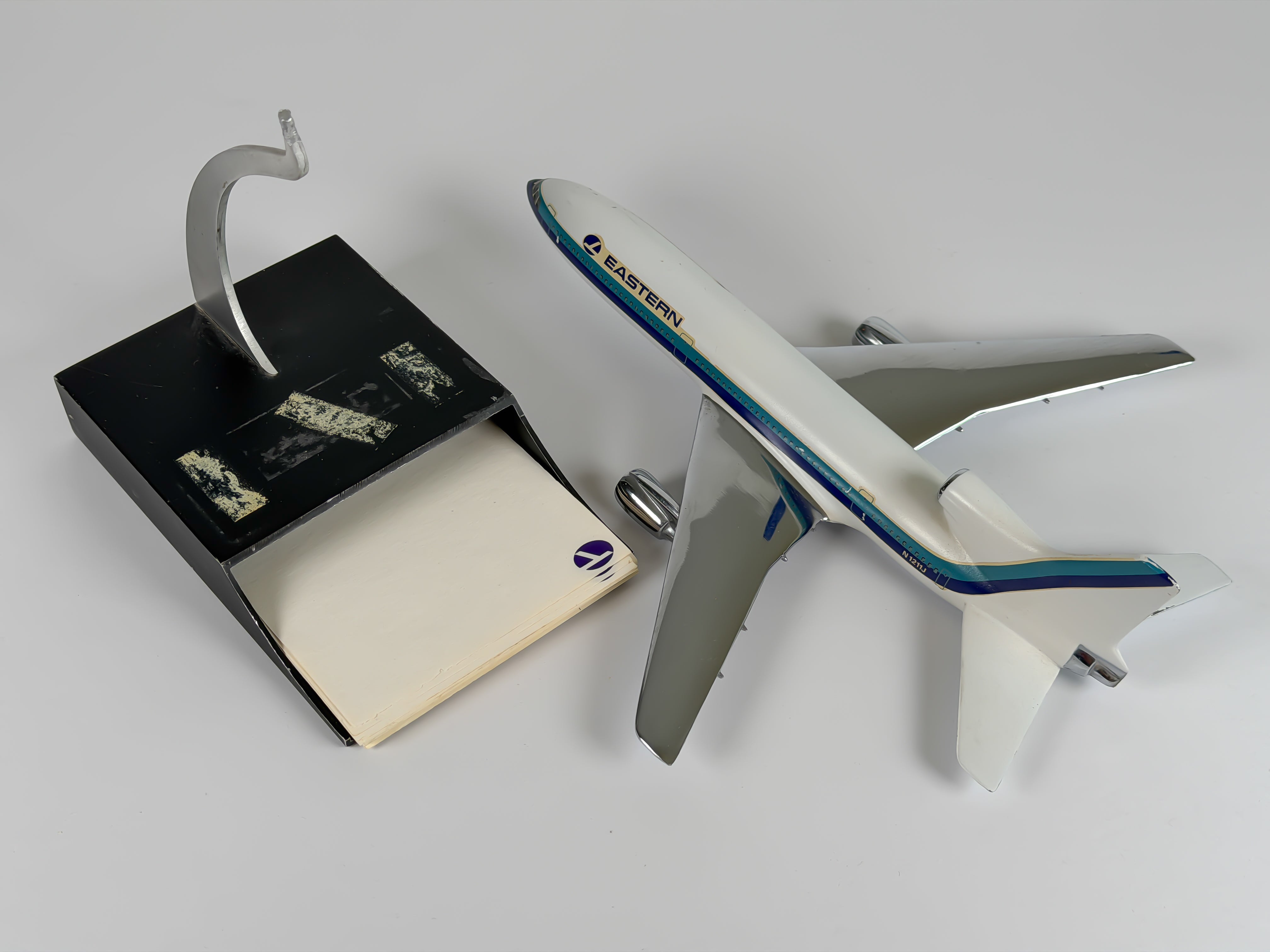 1:200 Eastern Air Lines Lockheed L-1011 (N1211J) - White Hockey Stick | Precise Models