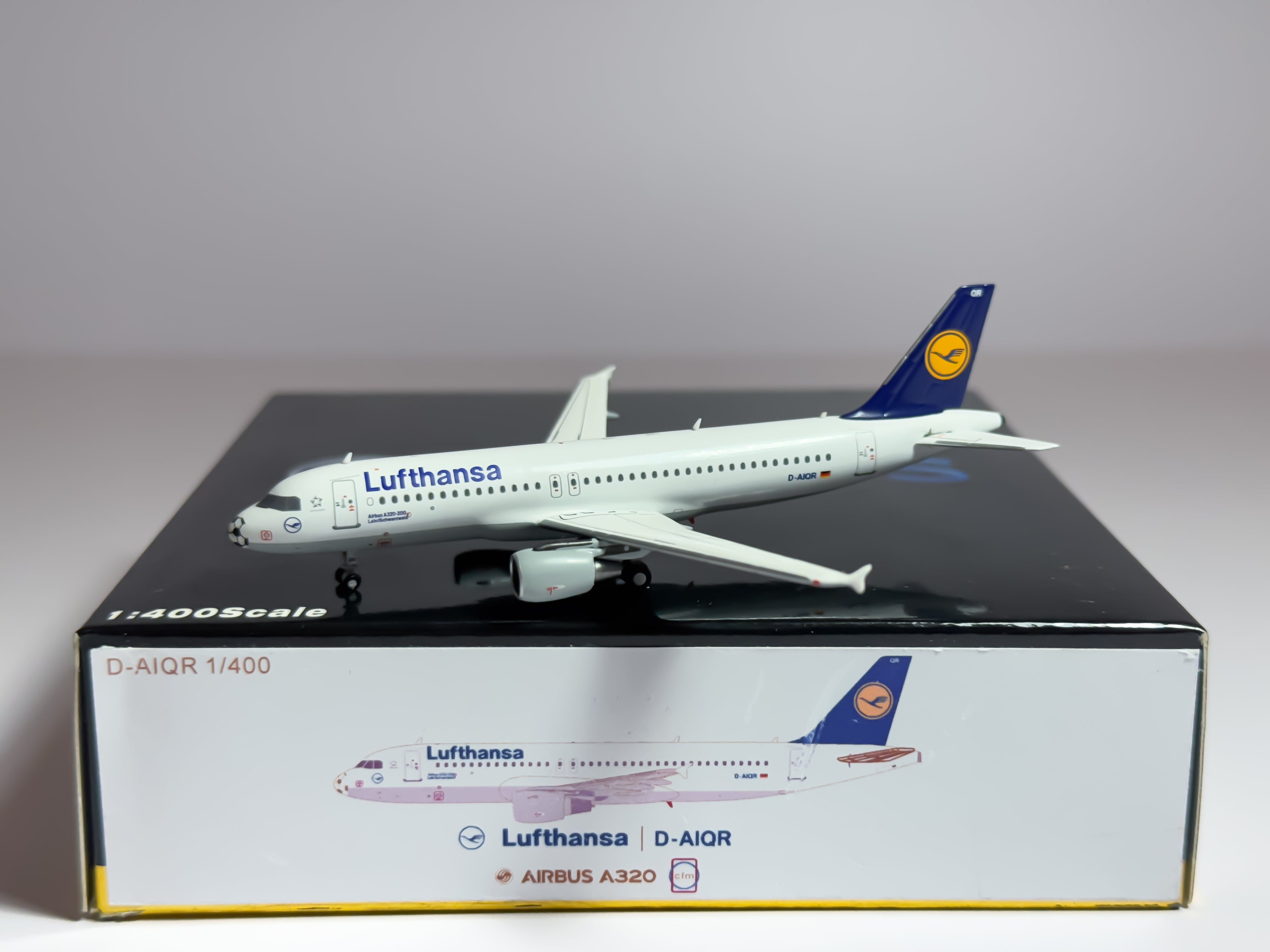 Lufthansa Airbus A320 1:400 Panda Models D-AIQR (PMD-AIQR)