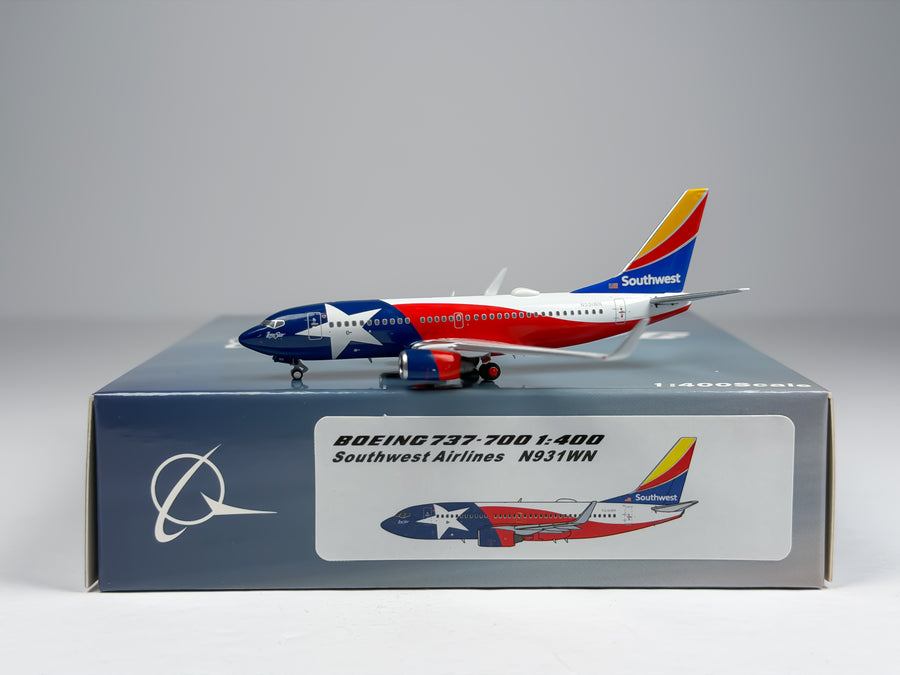 Southwest Airlines Boeing 737-700 1:400 Panda Models N931WN (PMN931WN)