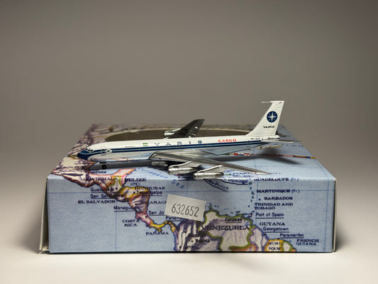 Aeroclassics 1:400 VARIG Brasil Boeing 707-300 PP-VLP Cargo ACPPVLP