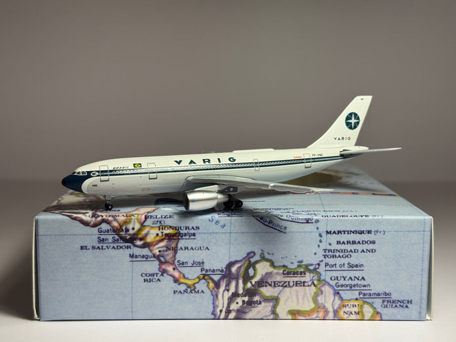 Aeroclassics 1:400 VARIG Brasil Airbus A300 PP-VNE 1960s colors AC411391