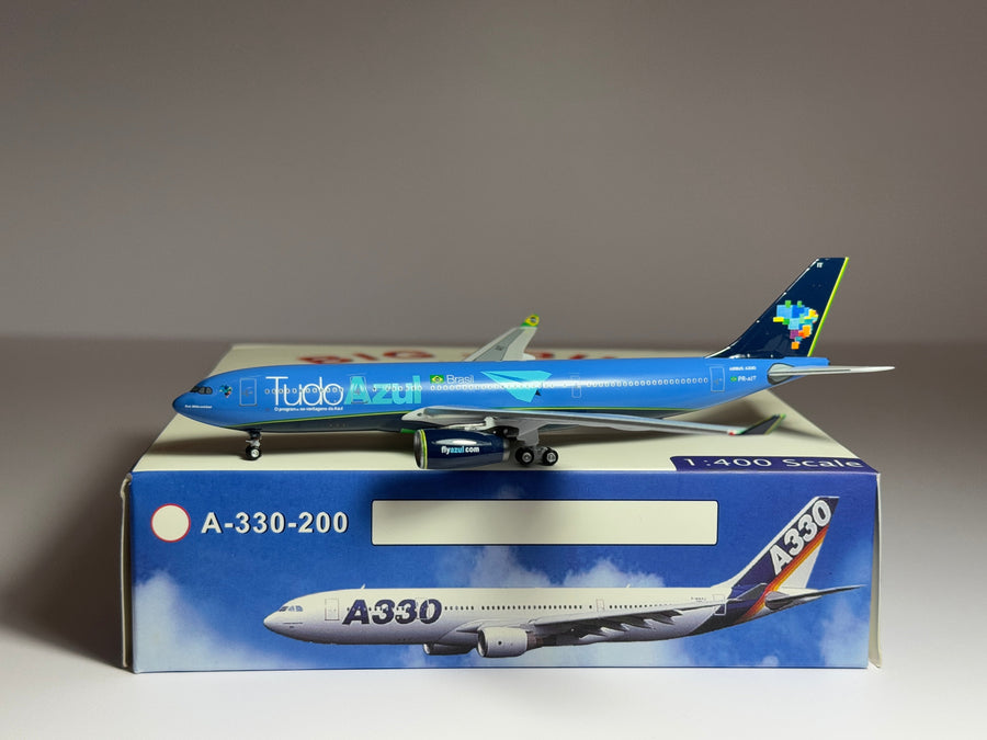 Aeroclassics 1:400 Tudo Azul Brazil Airbus A330-200 PR-AIT ACPRAIT