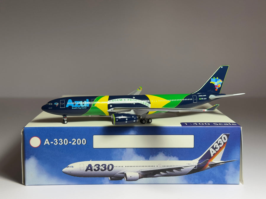Aeroclassics 1:400 Azul Brasil Airbus A330-200 PR-AIV Nação Brazil Flag ACPRAIV
