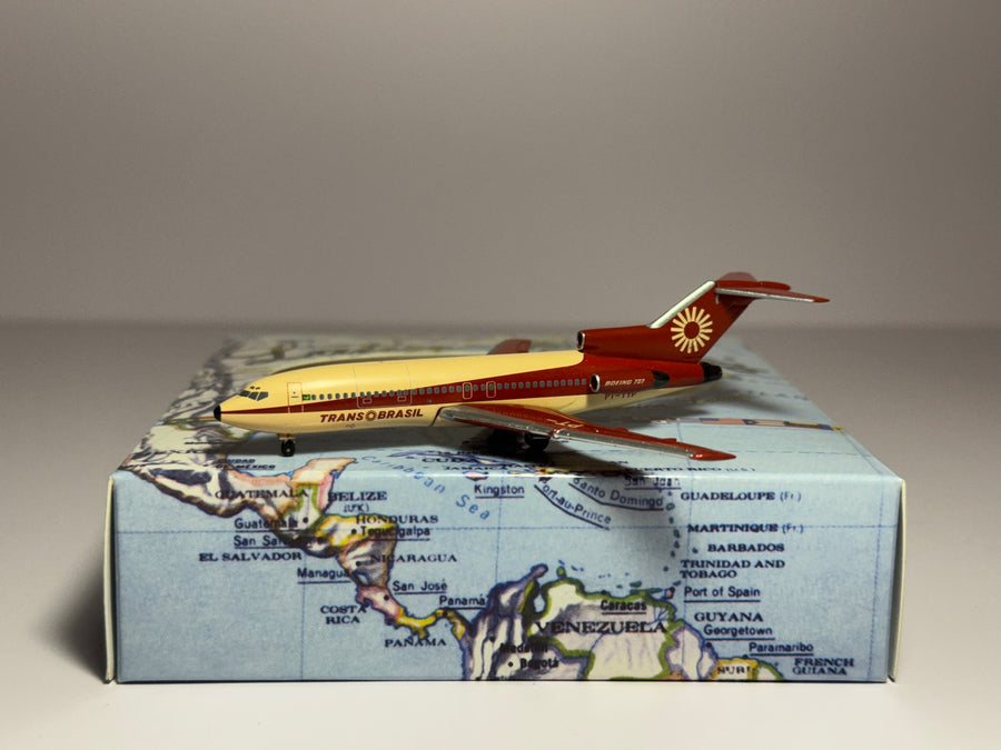 Aeroclassics 1:400 Trans Brasil Boeing 727-100 PT-TYP Beige/Brown 1970s ACPTTYP