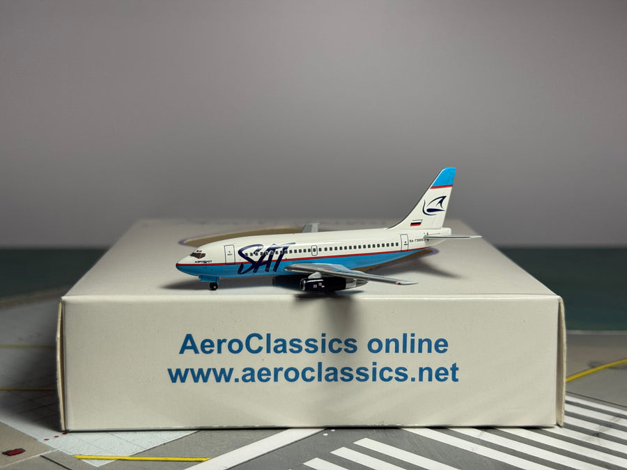 Aeroclassics 1:400 SAT Airlines Boeing 737-200 RA-73005 ACRA73005