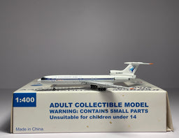 Aeroclassics 1:400 Aeroflot Don Tupolev TU-154B RA-85527 Hangar Club HC-006