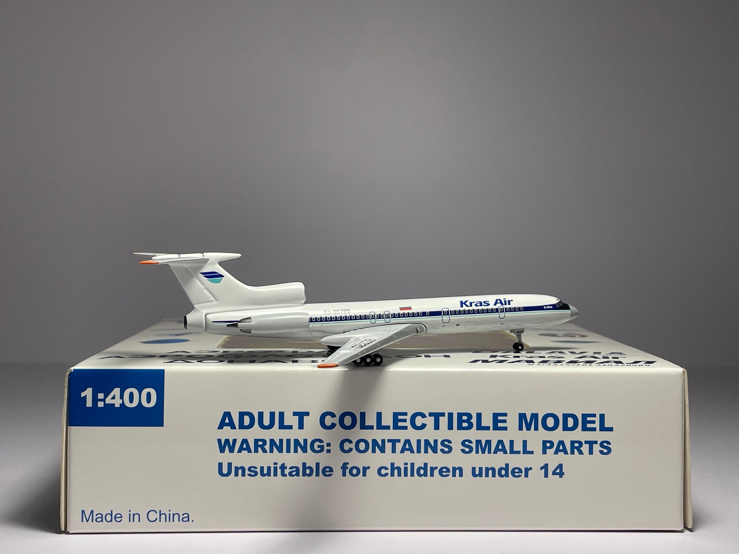 Aeroclassics 1:400 KrasAir Tupolev TU-154M RA-85720 ACKJC059