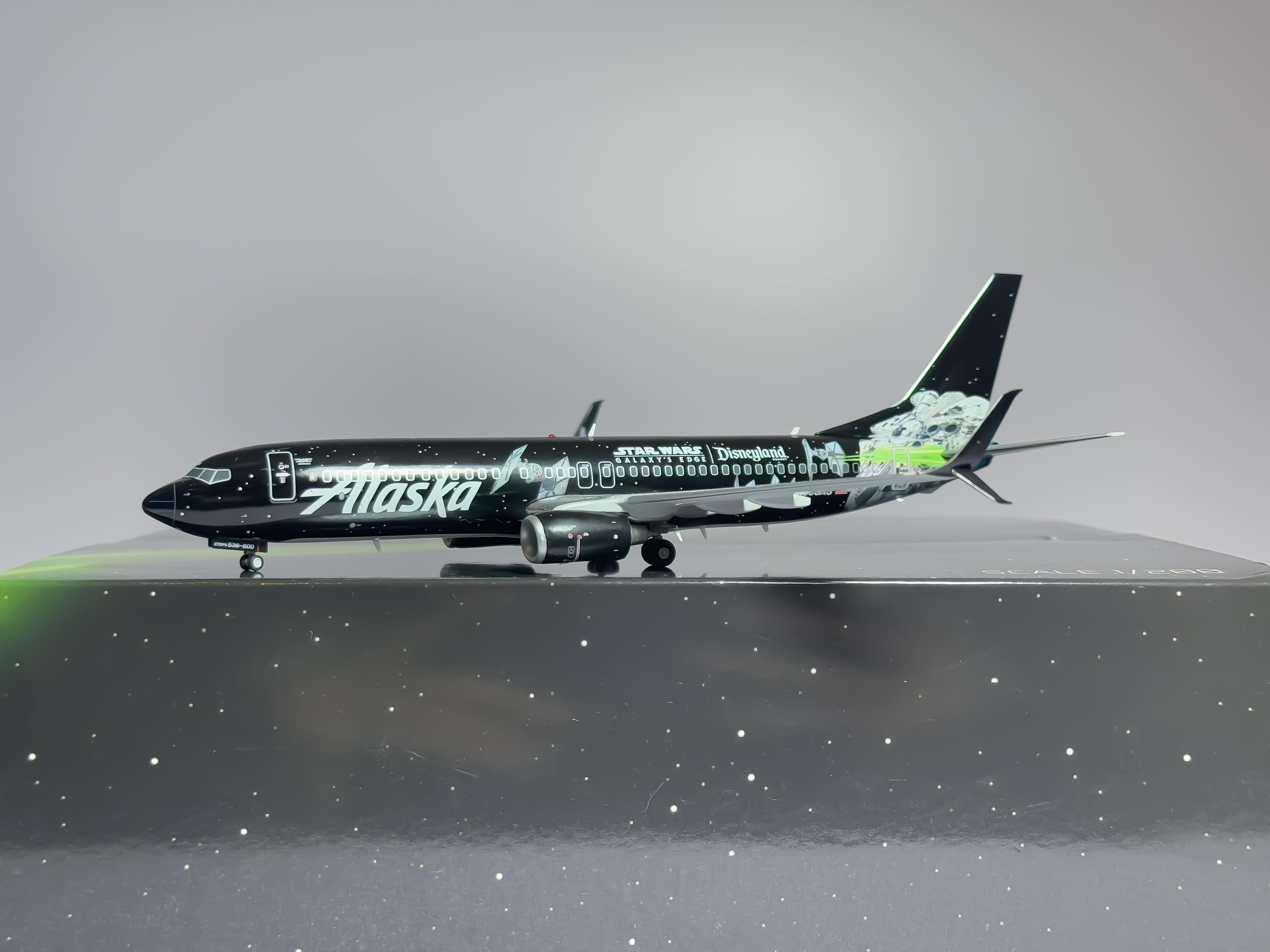 Alaska Airlines Boeing 737-800 1:200 JC Wings N538AS (SA2014)
