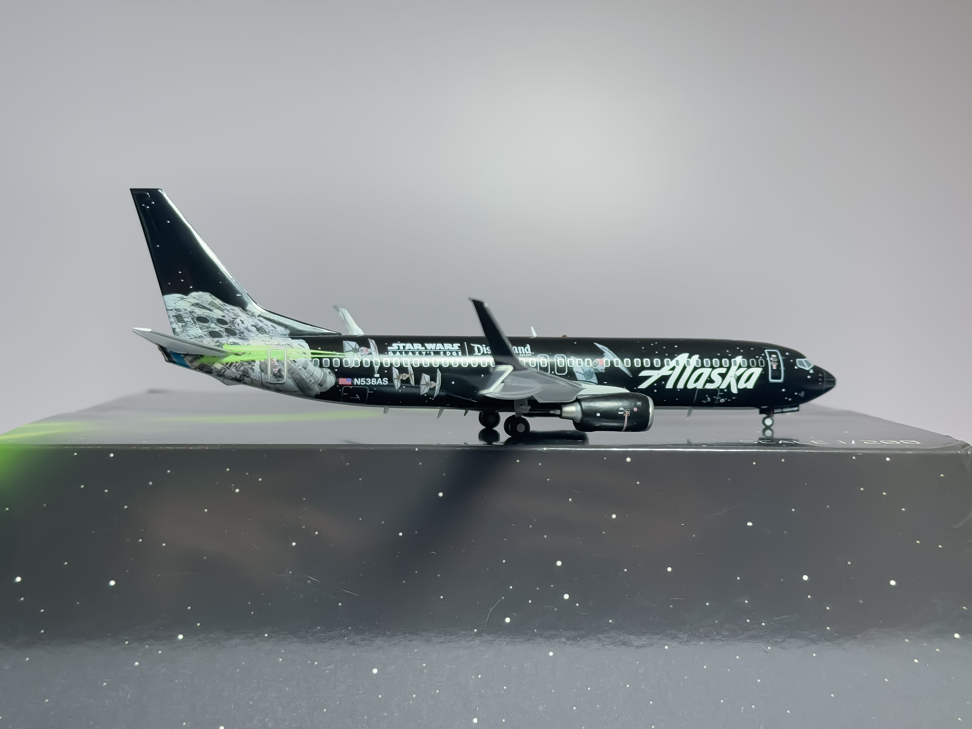 Alaska Airlines Boeing 737-800 1:200 JC Wings N538AS (SA2014)