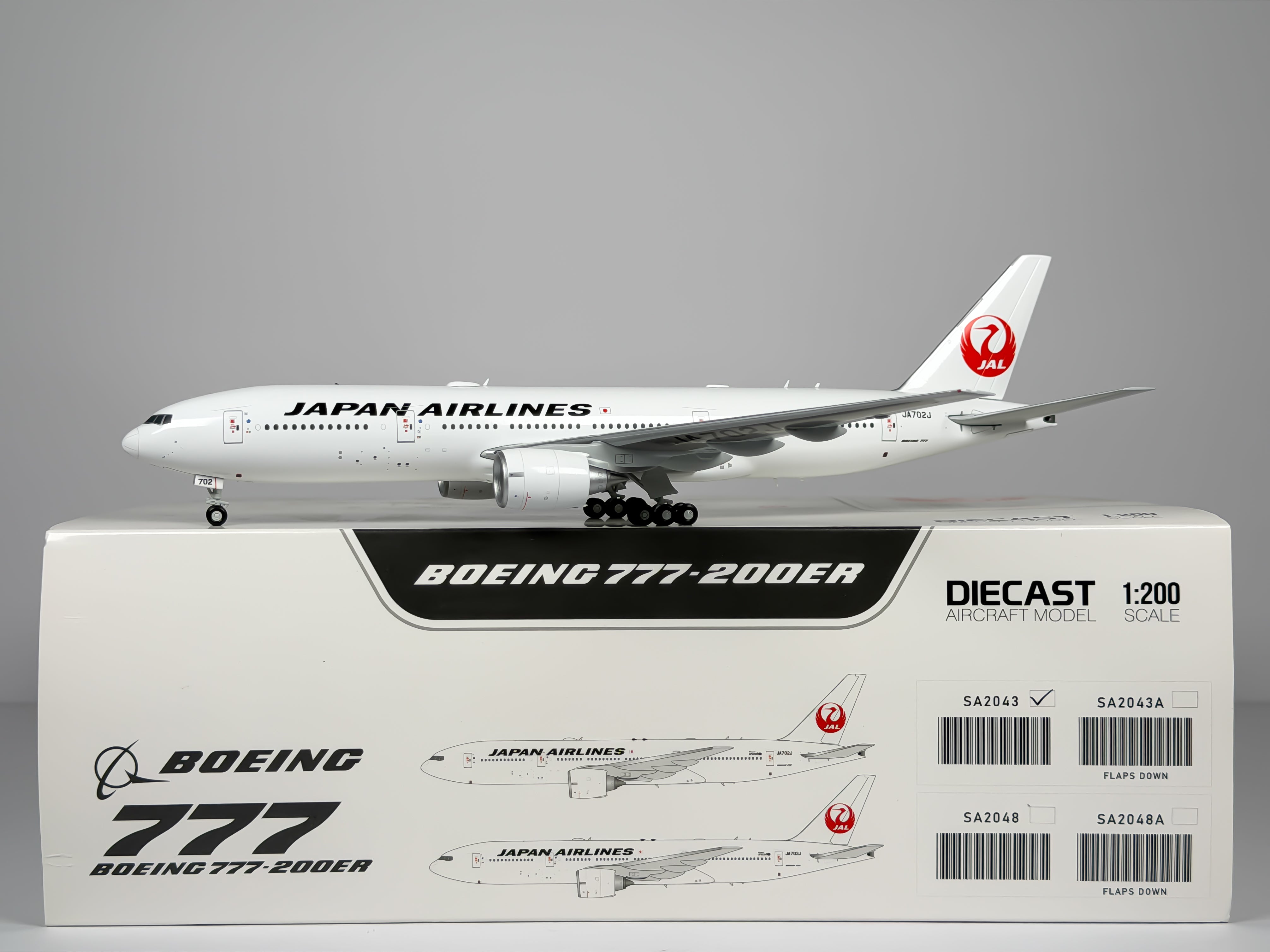 Japan Airlines (JAL) Boeing 777-200ER 1:200 JC Wings JA702J (SA2043)