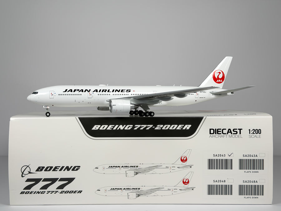 Japan Airlines (JAL) Boeing 777-200ER 1:200 JC Wings JA702J (SA2043)