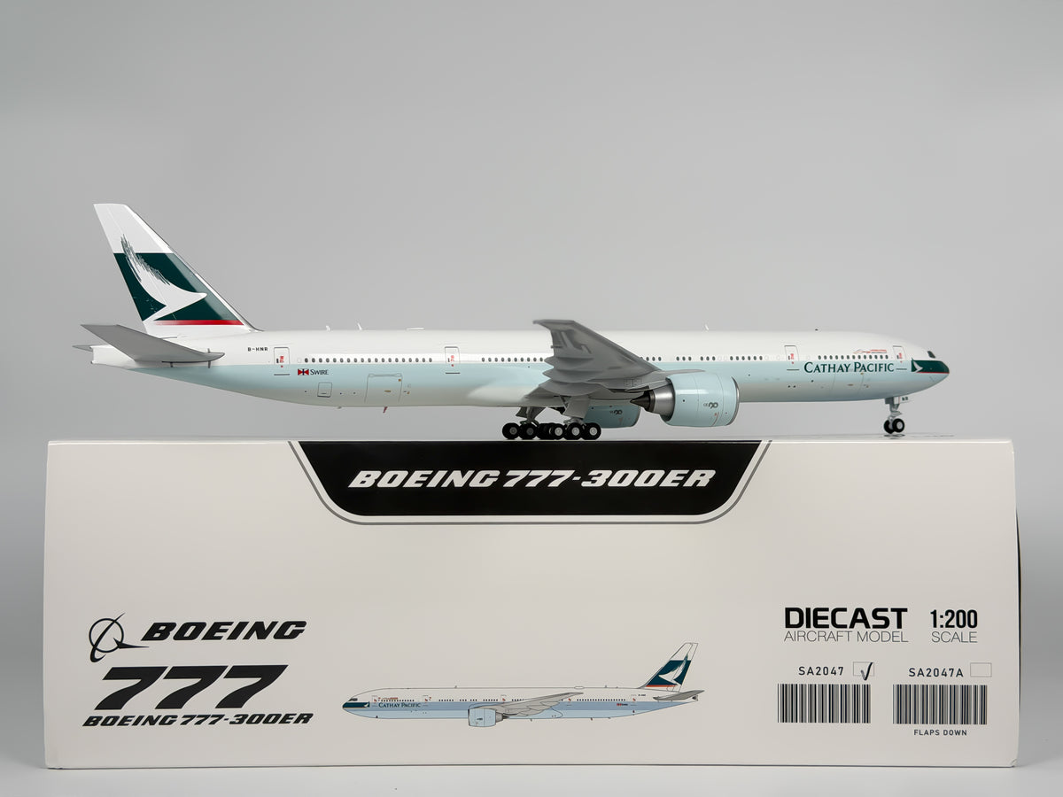 Cathay Pacific Boeing 777-300ER 1:200 JC Wings B-HNR (SA2047)