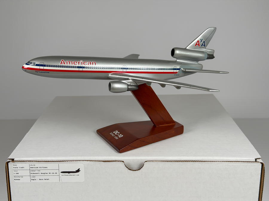 1:200 American Airlines McDonnell Douglas DC-10-30 (N164AA) - Eagle - Bare Metal | Scale Craft