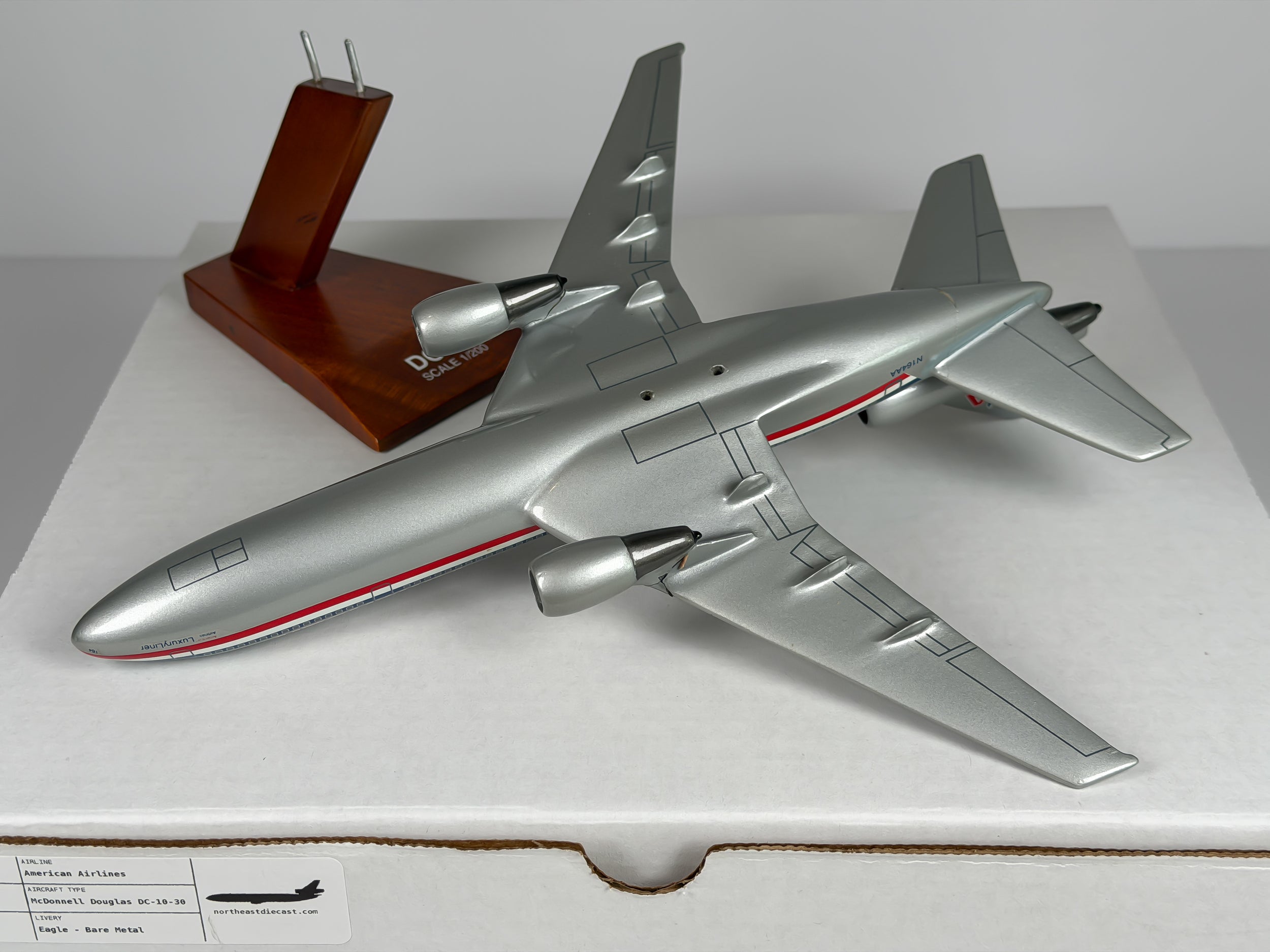 1:200 American Airlines McDonnell Douglas DC-10-30 (N164AA) - Eagle - Bare Metal | Scale Craft