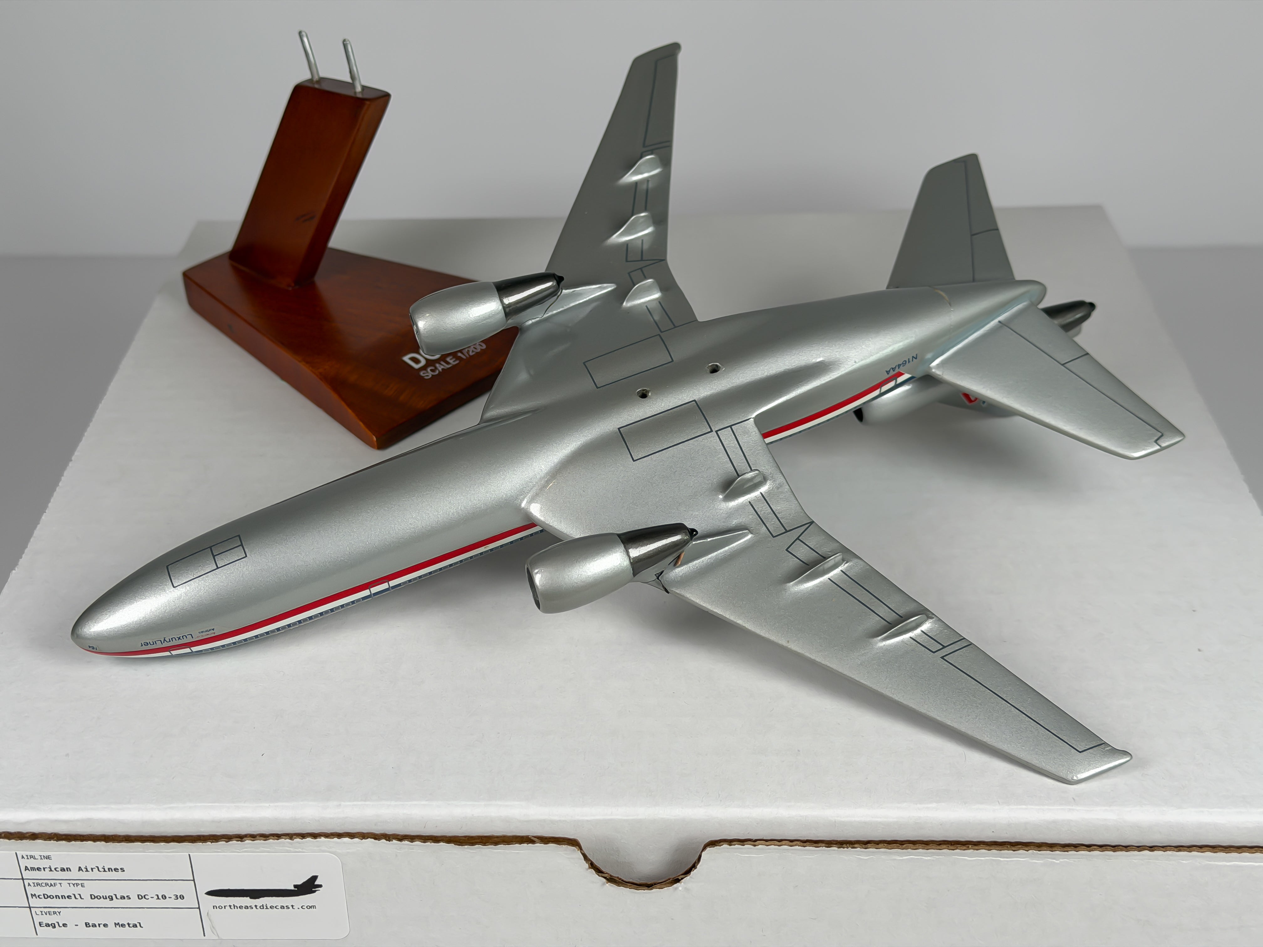 1:200 American Airlines McDonnell Douglas DC-10-30 (N164AA) - Eagle - Bare Metal | Scale Craft